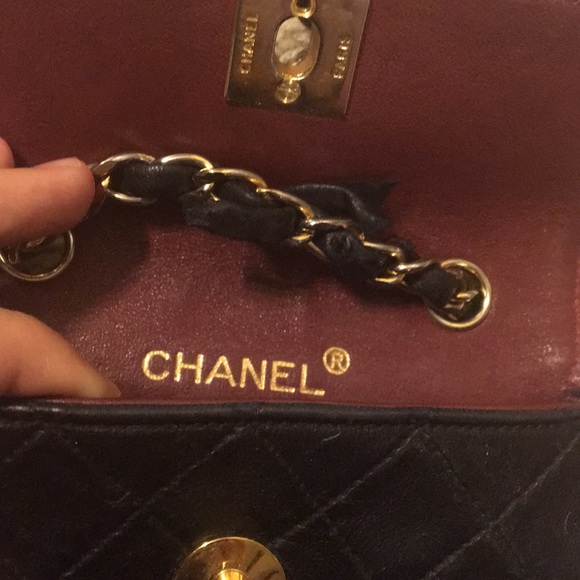 AUTH Vintage Chanel Mini Micro Flap - Picture 4 of 7